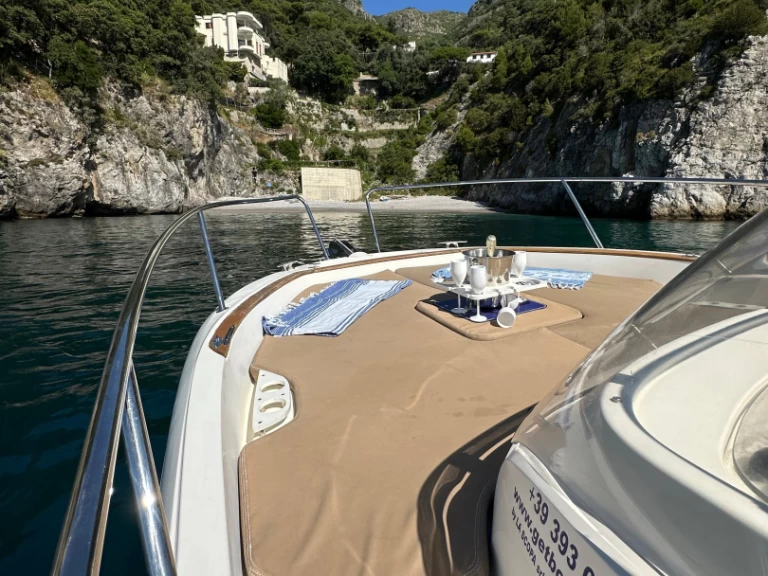 Båtuthyrning Jeanneau Cap Camarat 7.5 WA i Positano (Italien) på Samboat 