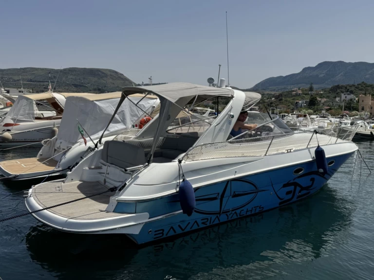 Hyr en Bavaria Bavaria 32 Sport Palermo 