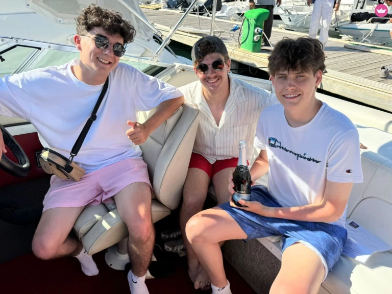 Uthyrning Motorbåt  i Palermo - Crownline Crownline 225 CCR