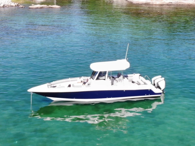 Rodman 33  charter bareboat eller skeppad i Sanxenxo