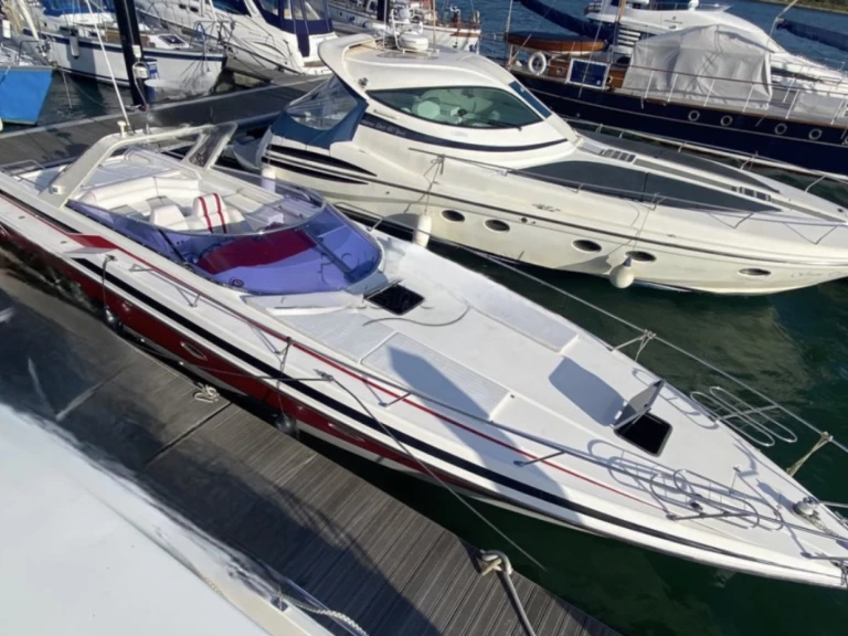 Uthyrning Motorbåt  i Saint-Tropez - Sunseeker Thunderhawk 43