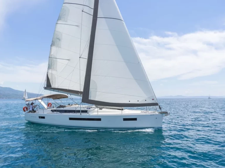 Båtuthyrning Jeanneau Sun Odyssey 490 i Lefkáda på Samboat 