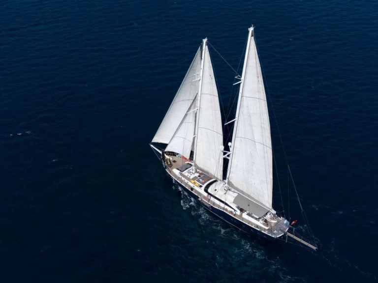 Valena Yachting - Istanbul UBI BENE charter bareboat eller skeppad i Bodrum