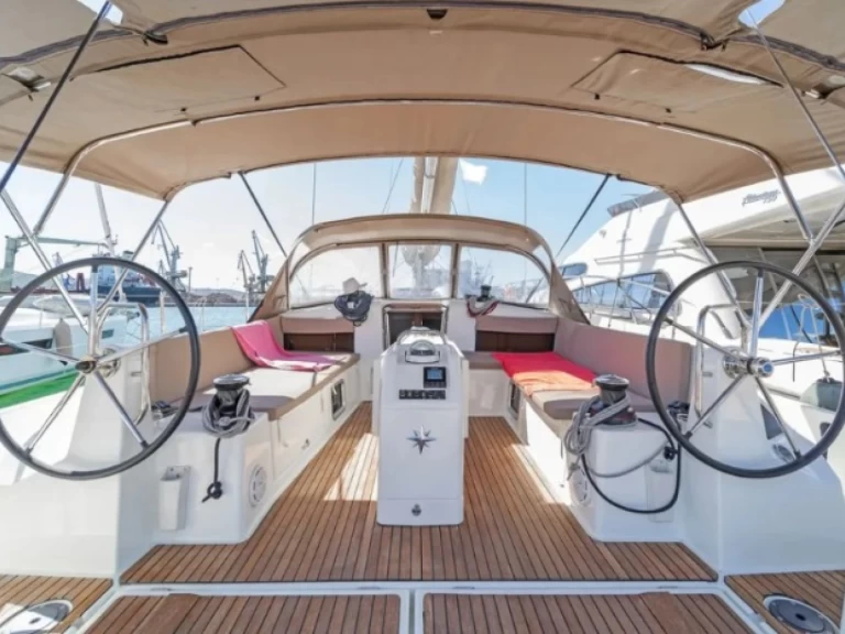 Yacht charter Lefkáda billig Sun Odyssey 490