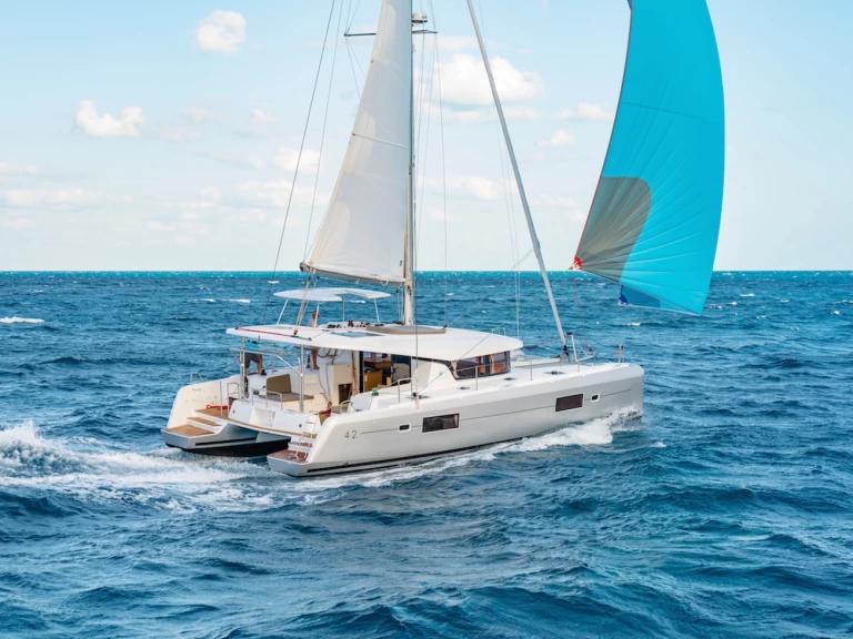 Yacht charter Skiathos billig Lagoon 42