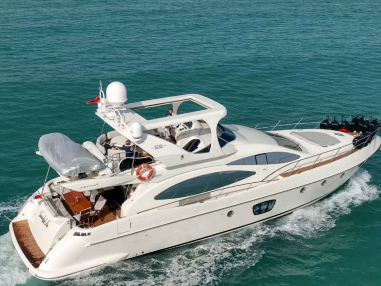 Uthyrning Vlorë - Azimut Azimut 68 av Samboat 
