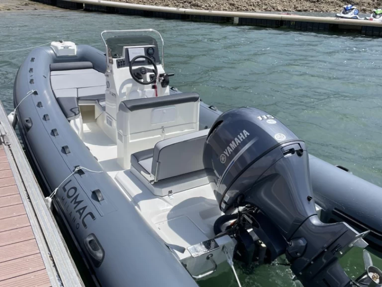 RIB för uthyrning La Trinité-sur-Mer till det bästa priset 