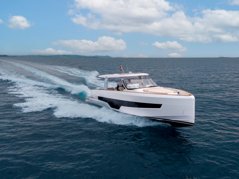 Fjord Fjord 44 XL charter bareboat eller skeppad i Ibiza Town