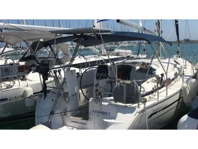 Yacht charter Nikiána billig Cruiser 37