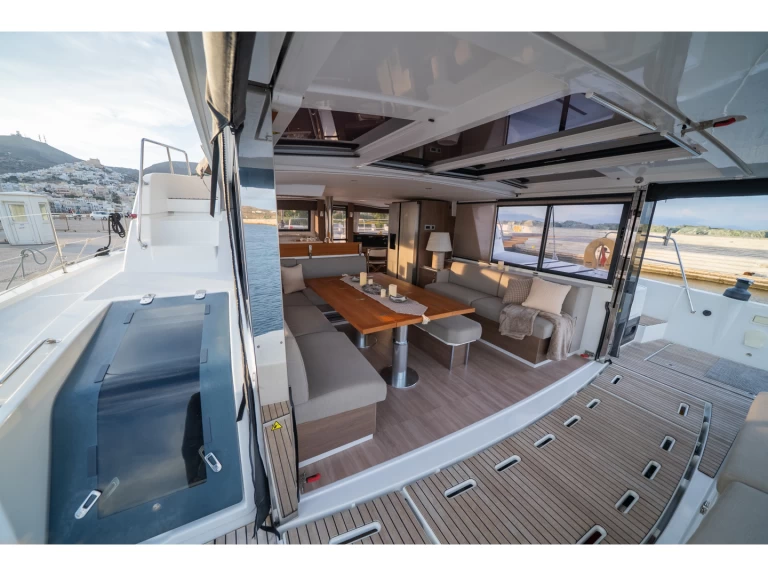 Uthyrning Katamaran  Bali med en båtlicens 