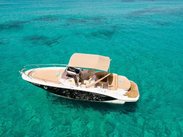 Yacht charter Ibiza Town billig 27 Madrigal