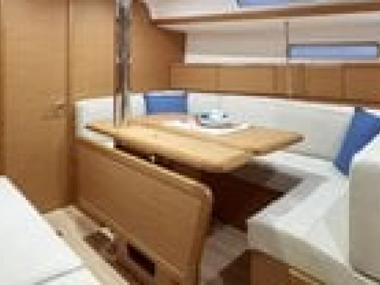 Yacht charter Lefkáda billig Sun Odyssey 389