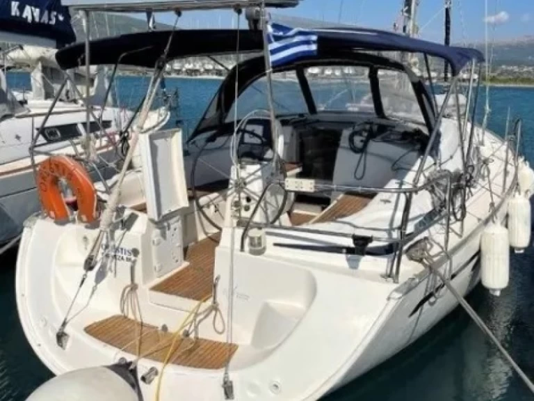 Uthyrning Segelbåt  Bavaria med en båtlicens 