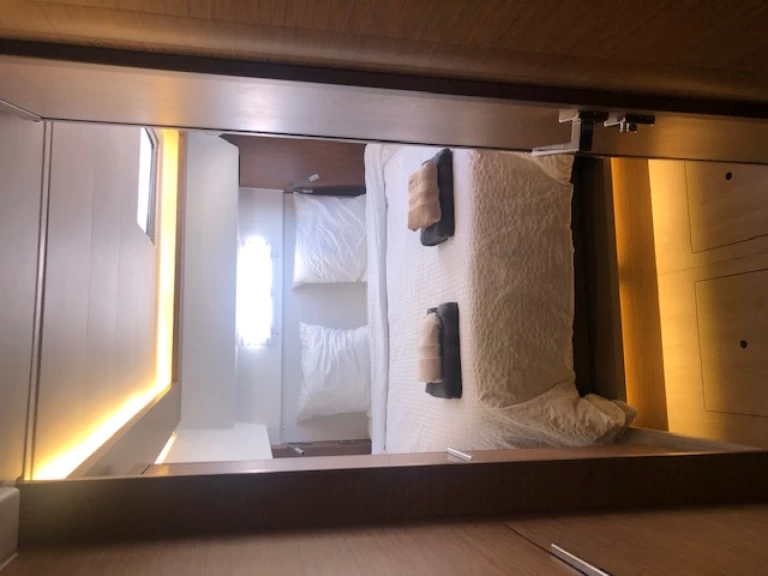 Lagoon Lagoon 46 charter bareboat eller skeppad i Corralejo