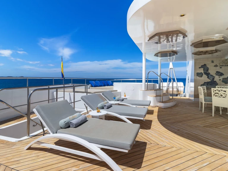 Yacht charter Baltra Island billig Power Cat - Elite