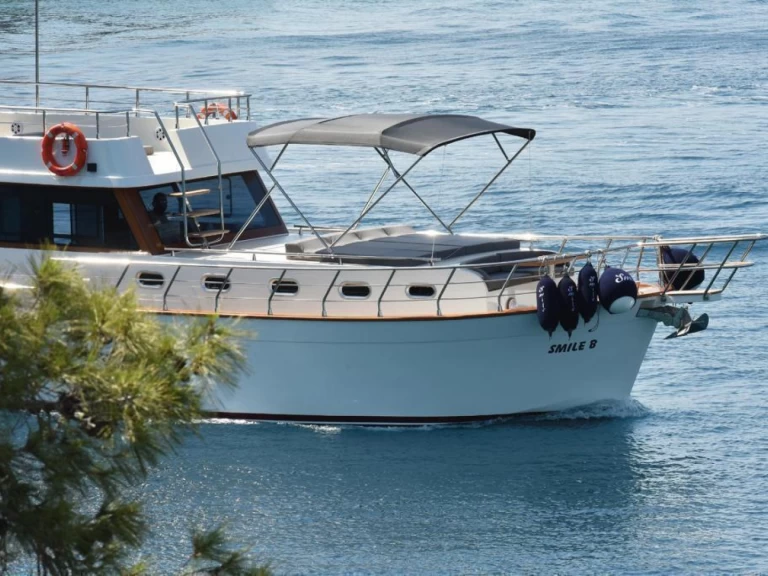 Yacht charter Fethiye billig costom made