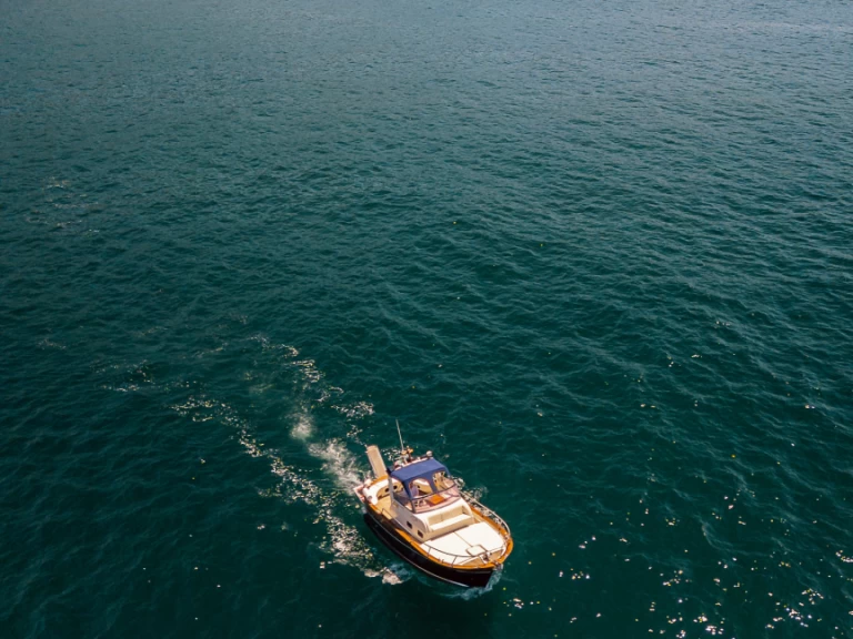 Uthyrning Sorrento - Tecnonautica Jeranto Classic av Samboat 