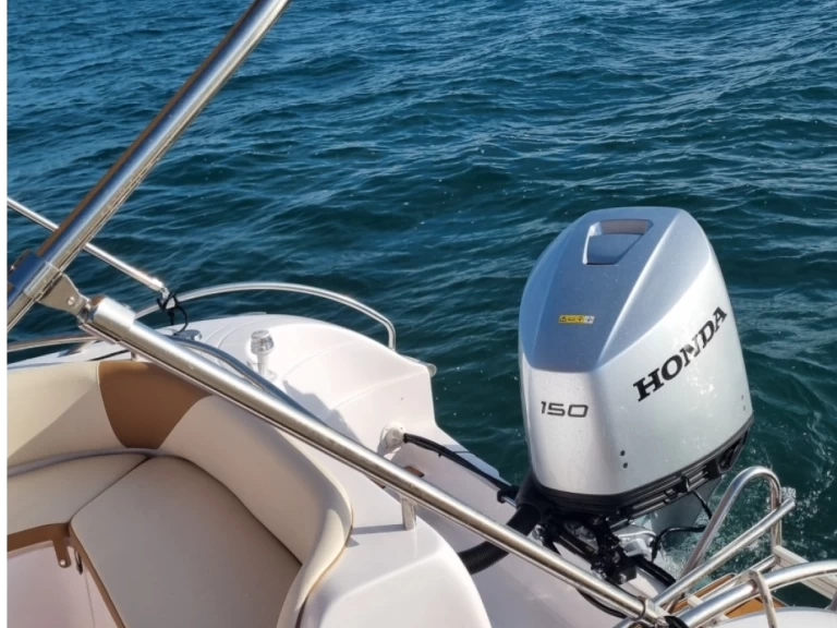 Bluline Bluline 21 Ft Open charter bareboat eller skeppad i Nin