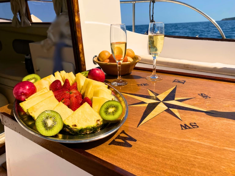 Uthyrning Motorbåt  Mallorca Llaut med en båtlicens 