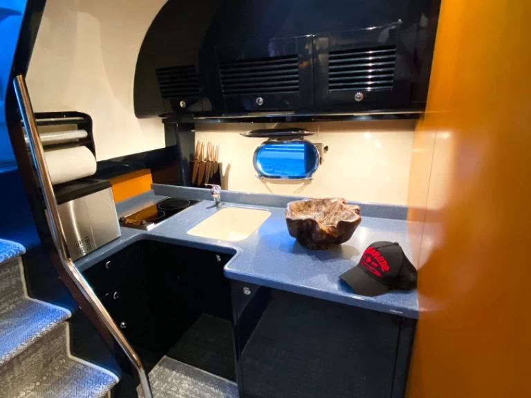 Hyra Motorbåt  med eller utan skeppare Cantieri Di Pisa Sant Antoni de Portmany 