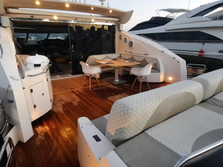 Uthyrning Ibiza Town - Sunseeker Predator 82 av Samboat 