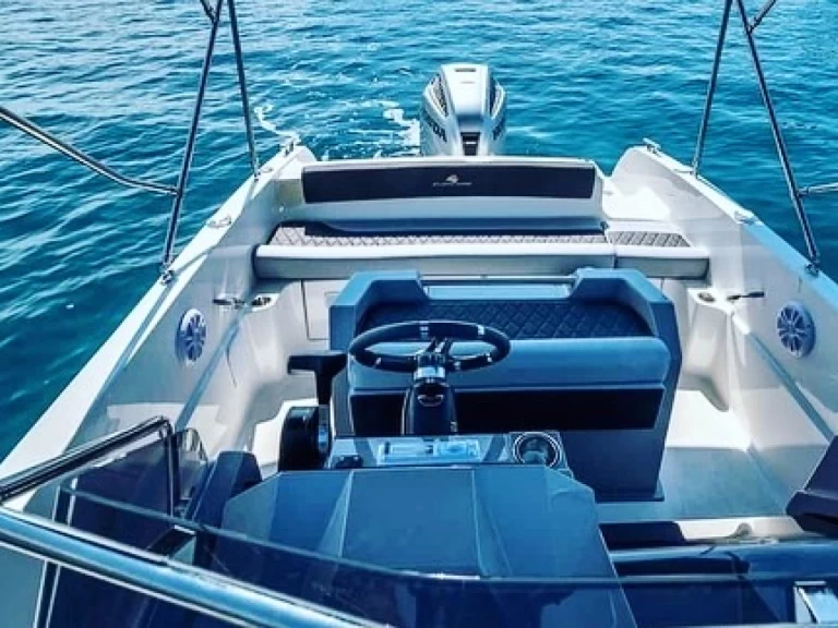 Motorbåt  för uthyrning Trogir  till det bästa priset 