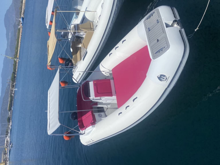 Uthyrning Arbatax - Domar F6.5 Domar F6.5 av Samboat 