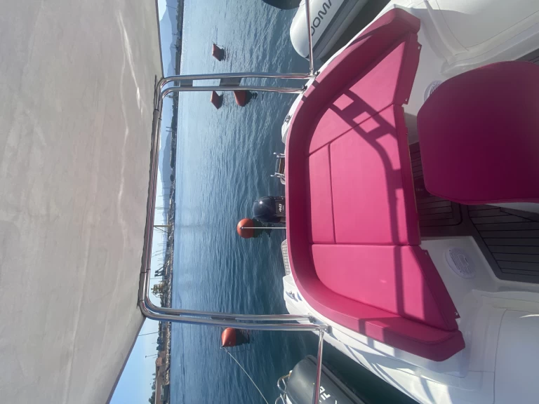 Uthyrning RIB i Arbatax - Domar F6.5 Domar F6.5