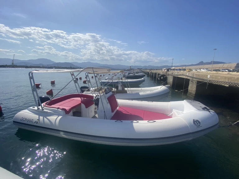 Yacht charter Arbatax billig Domar F6.5