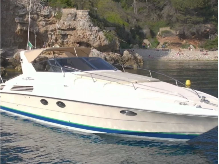 Yacht charter Barcelona billig Tropicana