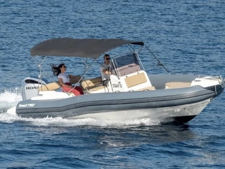 Yacht charter Trogir  billig 790 Pro Dynamic