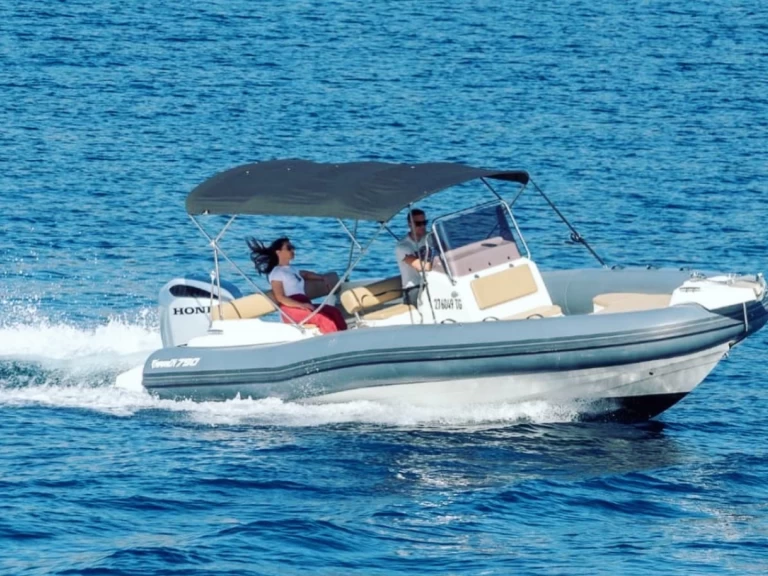 Uthyrning Motorbåt  i Trogir  - Marlin Boat 790 Pro Dynamic