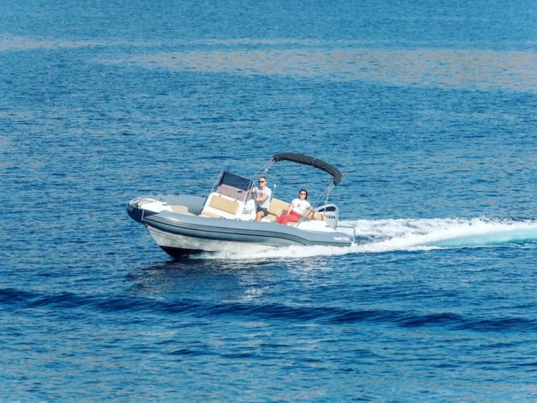 Båtuthyrning Marlin Boat 790 Pro Dynamic i Trogir  på Samboat 