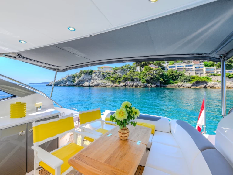 Motorbåt  för uthyrning Monaco-Ville till det bästa priset 