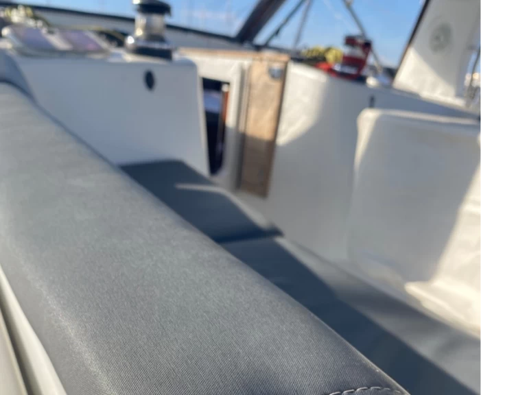 Uthyrning Segelbåt  i Sitges - Bénéteau Oceanis 500