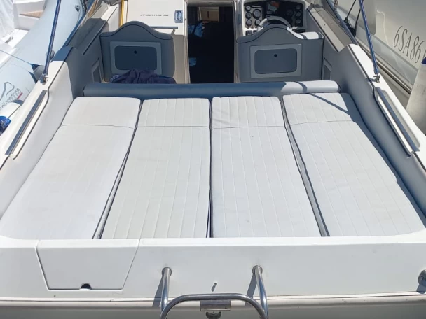 PRIMATIST By Bruno Abbate Primatist 30 charter bareboat eller skeppad i Porto Badino