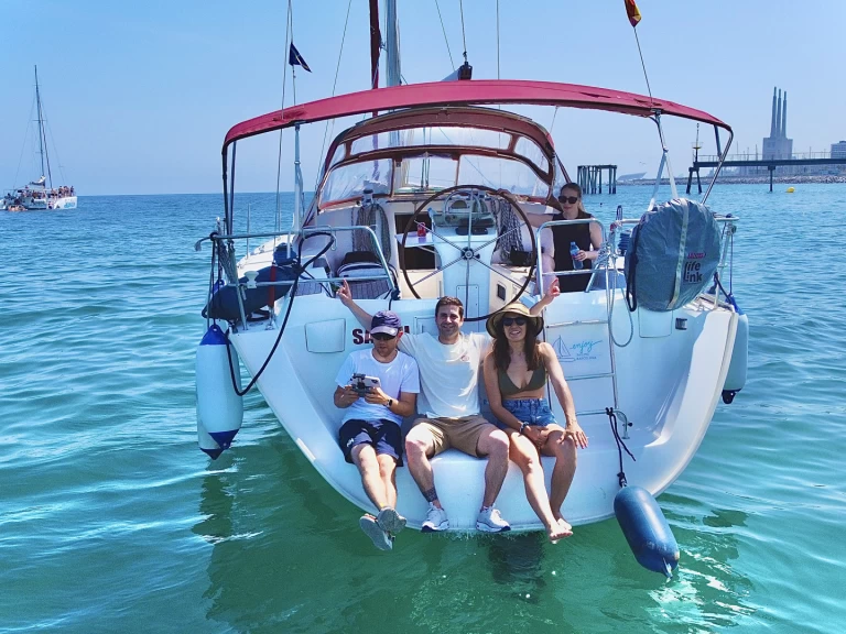 Uthyrning Segelbåt  i Barcelona - Bénéteau Oceanis 393 Clipper