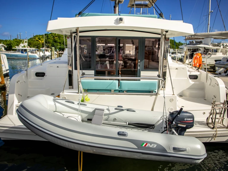 Hyra Katamaran  med eller utan skeppare Bali Catamarans Tortola 