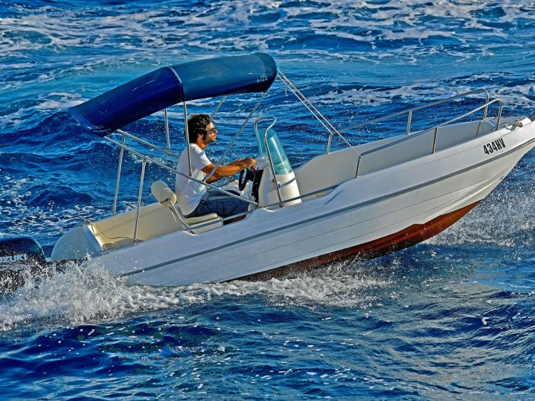 Yacht charter Hvar billig Mediteran 16