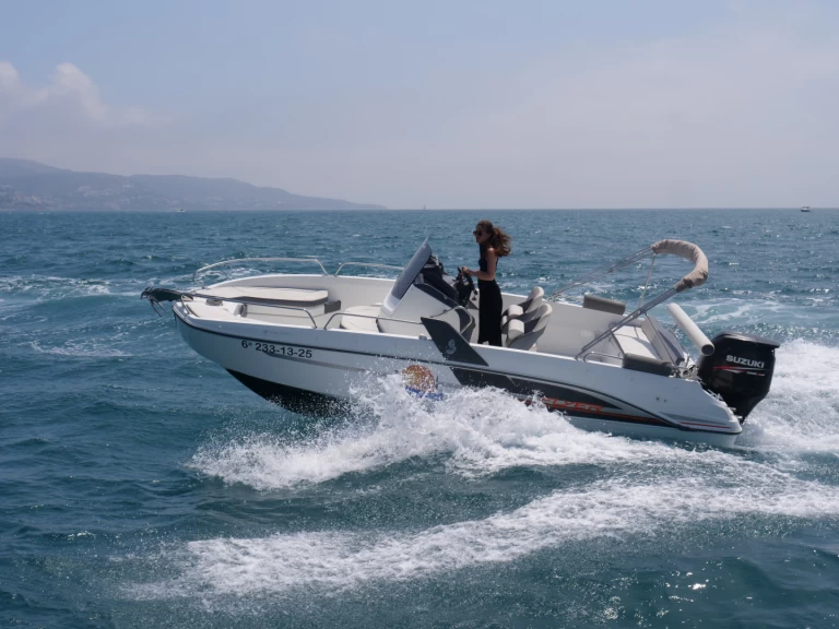 Uthyrning Empuriabrava - Bénéteau Flyer 6.6 SPACEdeck av Samboat 