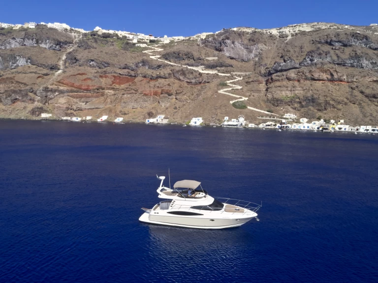 Båtuthyrning Régal Commodore 4260 i Lavrio på Samboat 