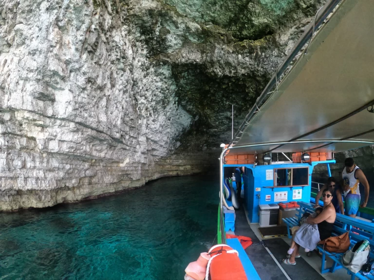 Yacht charter Mellieħa billig Luzzu 38 feet