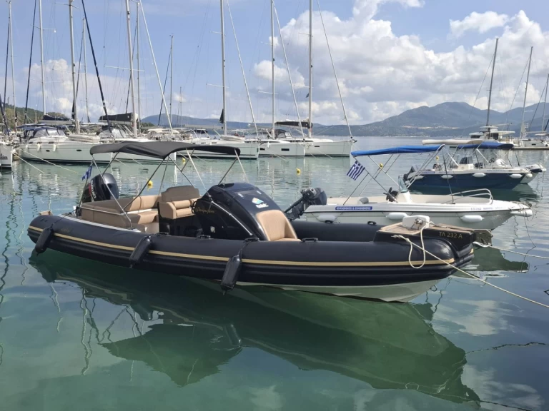 RIB för uthyrning Nikiána till det bästa priset 