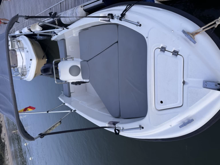 Hyr en Compass Compass 150 CC El Portil 