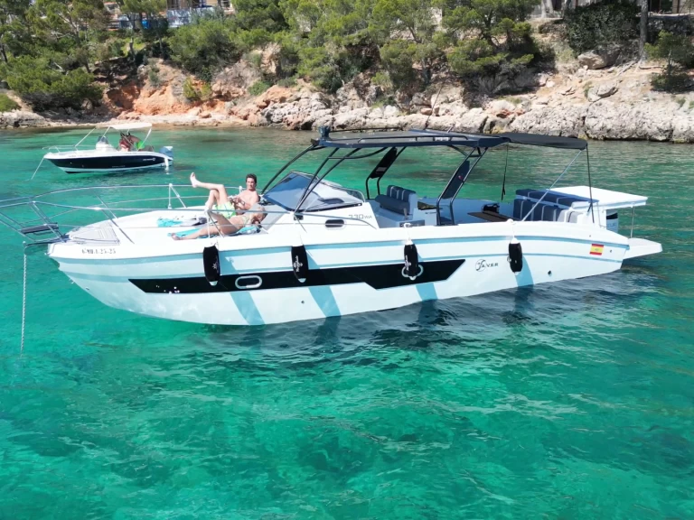 Yacht charter Palma de Mallorca billig Saver 330 Sport