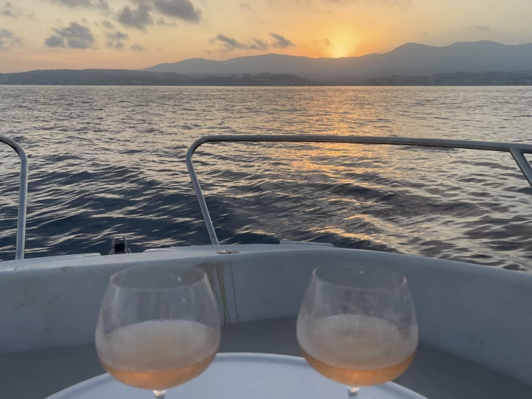 Båtuthyrning Bénéteau Flyer 650 Open i Saint-Laurent-du-Var på Samboat 