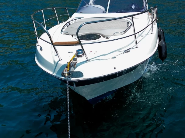 Saver Saver 330 Sport charter bareboat eller skeppad i Castellammare di Stabia