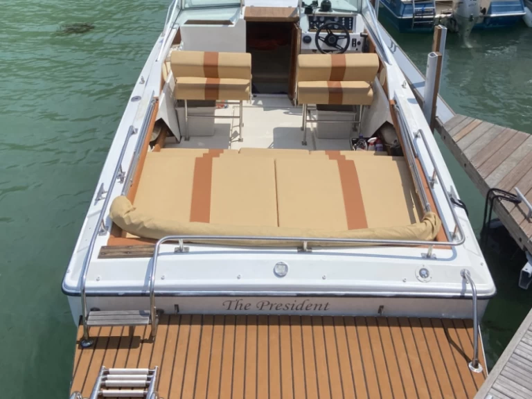 Yacht charter San Giuliano - Venezia billig Laraya 