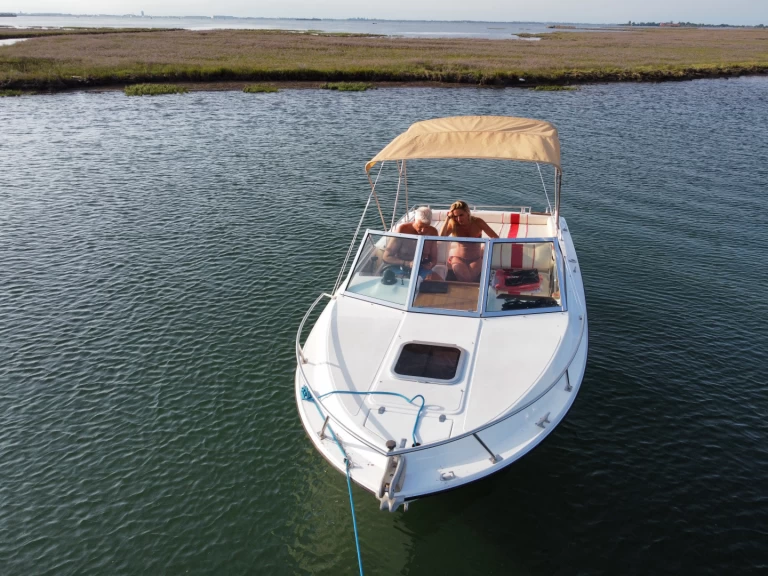 Yacht charter San Giuliano - Venezia billig Laraya 