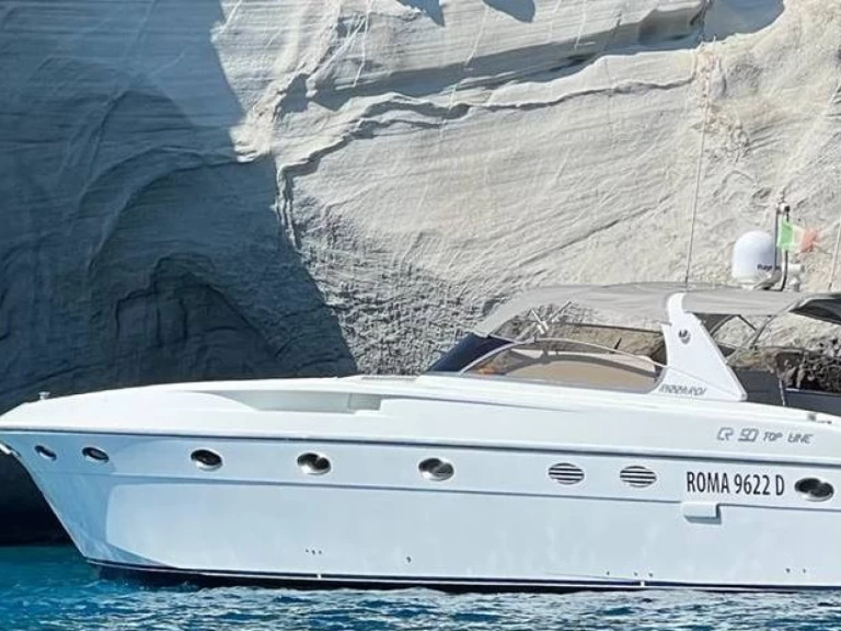 Rizzardi Rizzardi 50 Top Line charter bareboat eller skeppad i Castellammare di Stabia